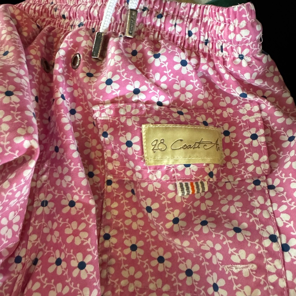 Kids Pink Floral Swim Trunks 98 coast ave daisy print blue white medium - Picture 3 of 5